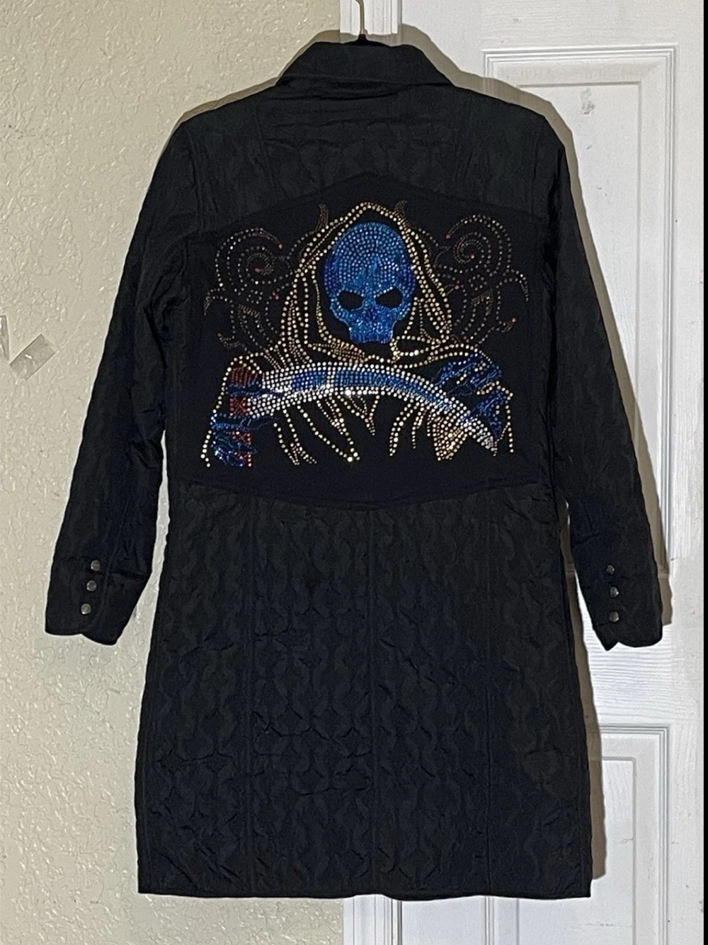 Carole Little Y2K Black Lightweight Coat Rhinestone Skull Design on Back S Vtg